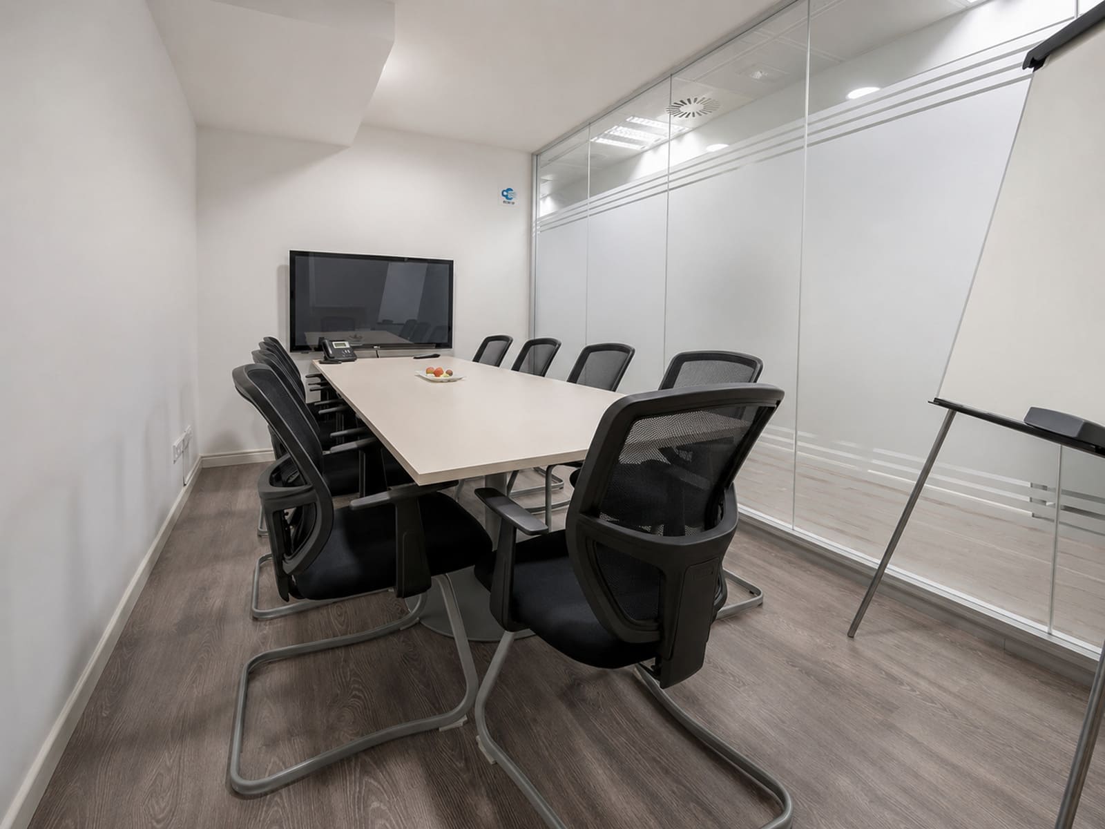 sala-reuniones-equipada-centro-sbc-tarradellas-barcelona